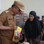 Serangan Kera Liar di Tembilahan Jadi Pengingat, Bupati Herman Tekankan Pentingnya Gotong Royong dan Kepedulian