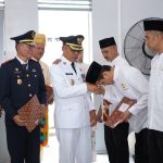 Bupati Herman Serahkan Remisi HUT RI, 17 Warga Binaan Lapas Tembilahan Langsung Bebas