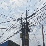 Kabel Semrawut Masih Menggantung, Jawaban PLN Dipertanyakan