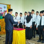 Kukuhkan BPD Tiga Desa di Mandah, Bupati Herman Tekankan Penguatan Pengawasan dan Aspirasi Masyarakat