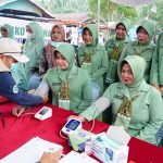 Bantu Perekonomian Warga, Kodim 0314/Inhil Gelar Bazar Murah dalam Rangka TMMD Ke-130