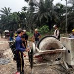 ​Dandim Inhil Pacu Pengerjaan Semenisasi Jalan 1 KM Desa Kuala Lemang Demi Wujudkan Akses Imbang Masyarakat