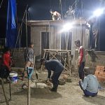 ​Kodim 0314/Inhil Kebut Pembangunan MCK dan Sumur Bor Hingga Malam Demi Sukseskan TMMD Ke-130 di Desa Kuala Lemang